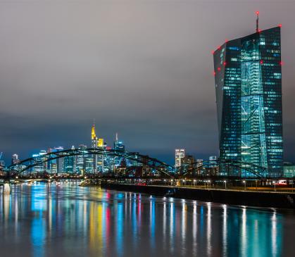 Governments & central banks
